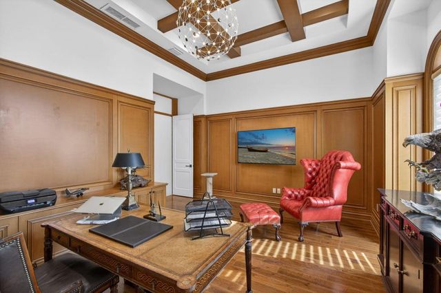 213 Via Palacio, Palm Beach Gardens, FL 33418