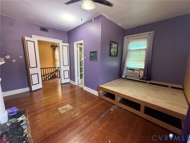 232 Grove Ave, Petersburg, VA 23803