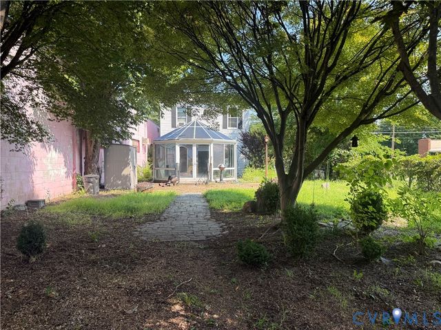 232 Grove Ave, Petersburg, VA 23803