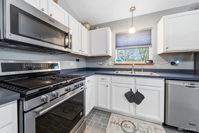 25606 S Jonquil Lane, Monee, IL 60449