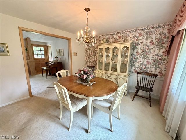 207 Terry Avenue NE, Massillon, OH 44646