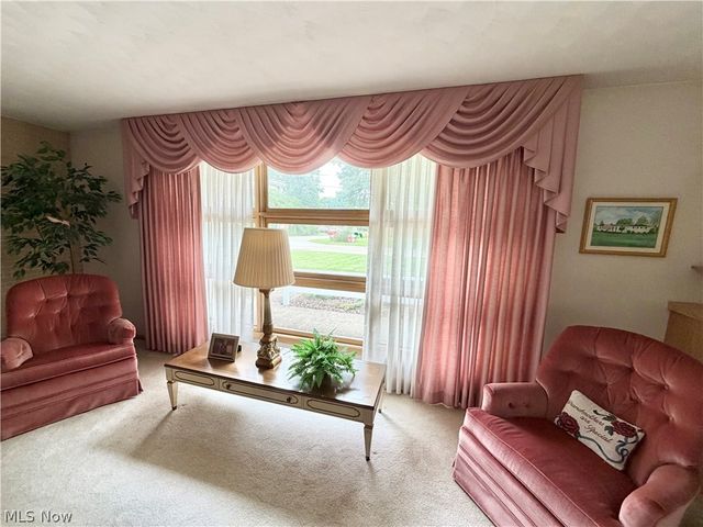 207 Terry Avenue NE, Massillon, OH 44646