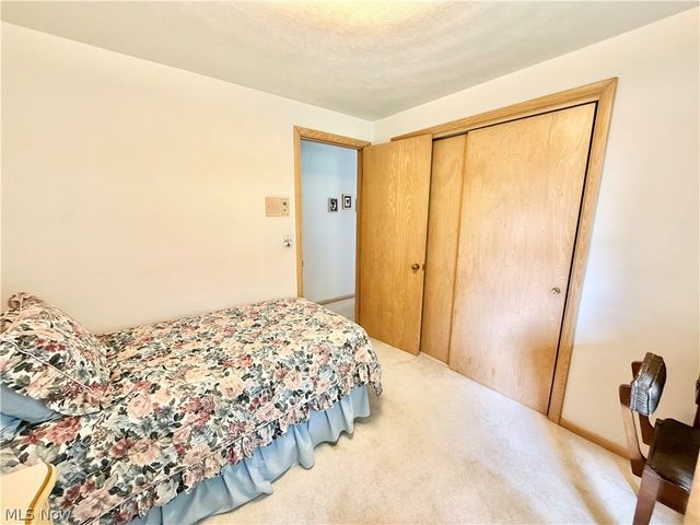 207 Terry Avenue NE, Massillon, OH 44646
