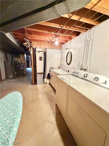 207 Terry Avenue NE, Massillon, OH 44646