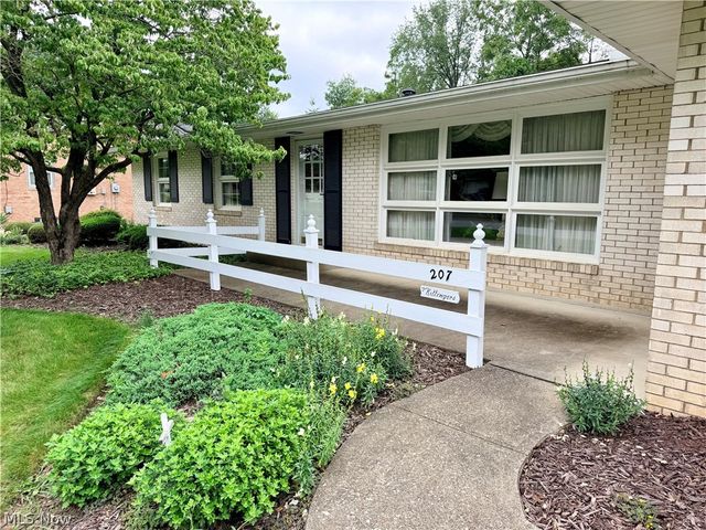 207 Terry Avenue NE, Massillon, OH 44646