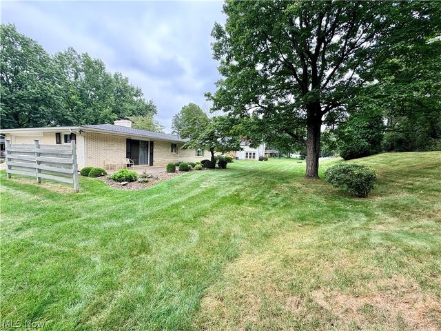 207 Terry Avenue NE, Massillon, OH 44646