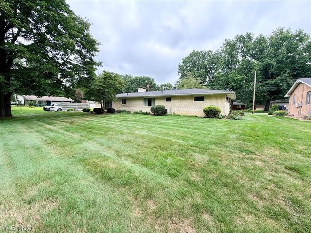 207 Terry Avenue NE, Massillon, OH 44646
