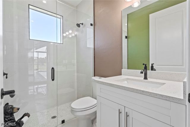 1803 NE 17th TER, Cape Coral, FL 33909