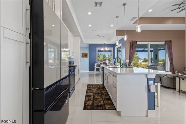 1803 NE 17th TER, Cape Coral, FL 33909