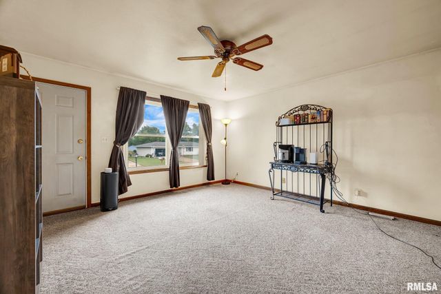 11 NEW SALEM Road, Bartonville, IL 61607