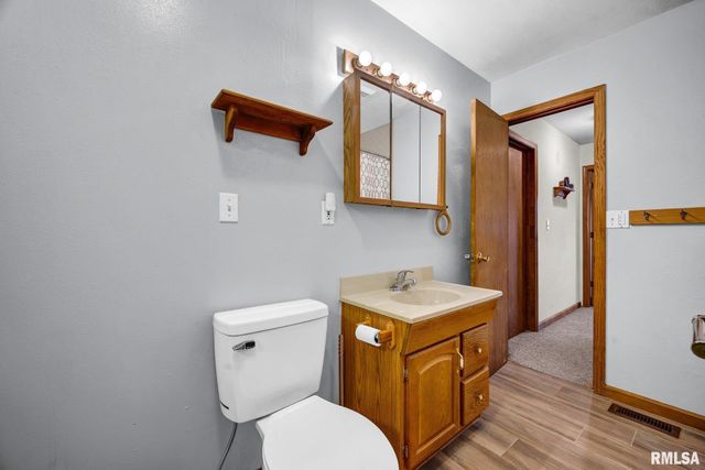 11 NEW SALEM Road, Bartonville, IL 61607