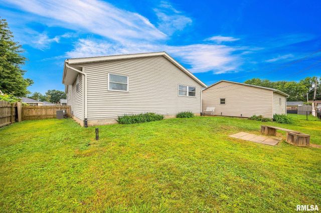 11 NEW SALEM Road, Bartonville, IL 61607