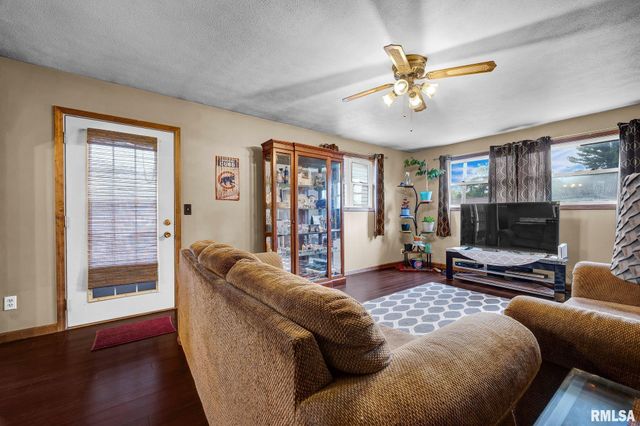 11 NEW SALEM Road, Bartonville, IL 61607