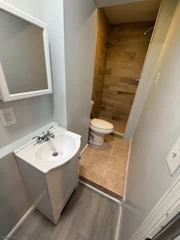 82 Belmont, Paterson City, NJ 07522