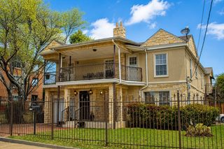 2100 Caddo Street, Dallas, TX 75204