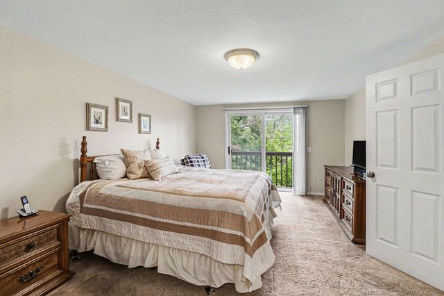273 Eckford Drive, Troy, MI 48085