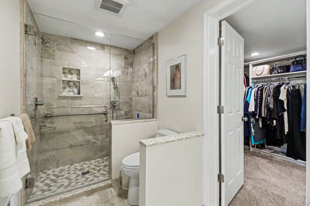 273 Eckford Drive, Troy, MI 48085