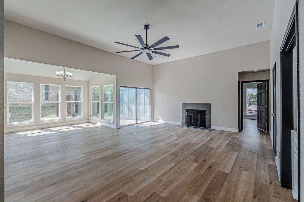 4706 Artesia Court, Arlington, TX 76016 — photo 2