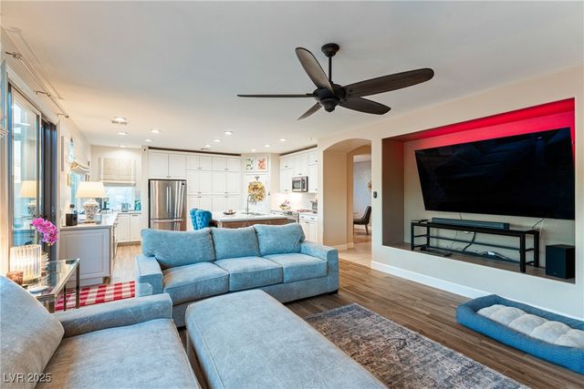 690 Mazelle Lane, Pahrump, NV 89060