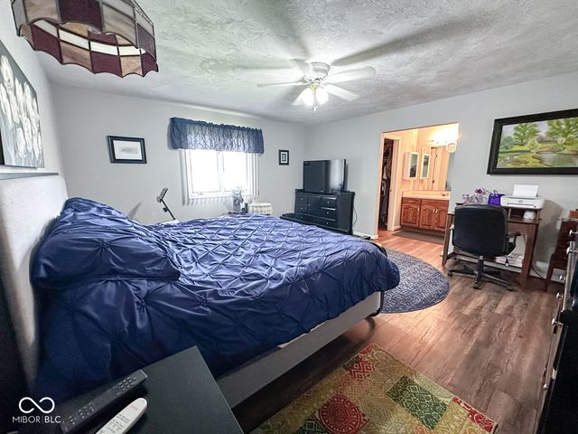 604 N Buckingham Court, Anderson, IN 46013