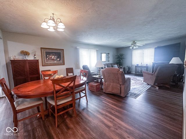 604 N Buckingham Court, Anderson, IN 46013