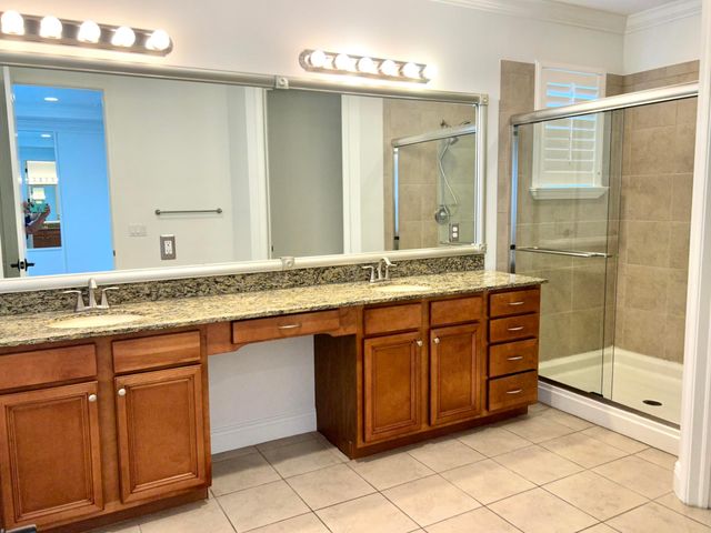 2024 FOXTAIL VIEW Court, West Palm Beach, FL 33411