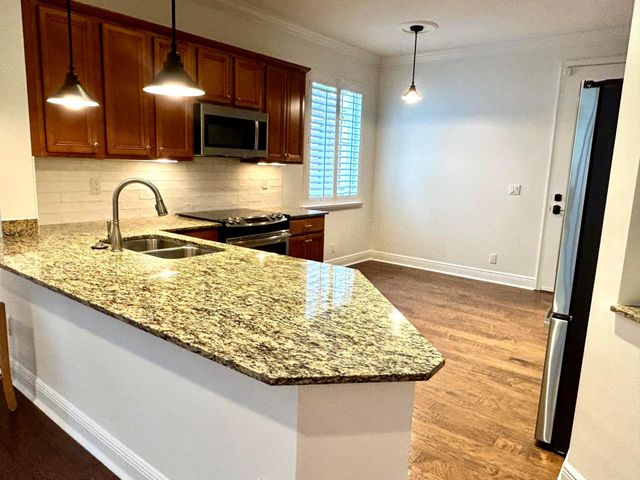 2024 FOXTAIL VIEW Court, West Palm Beach, FL 33411