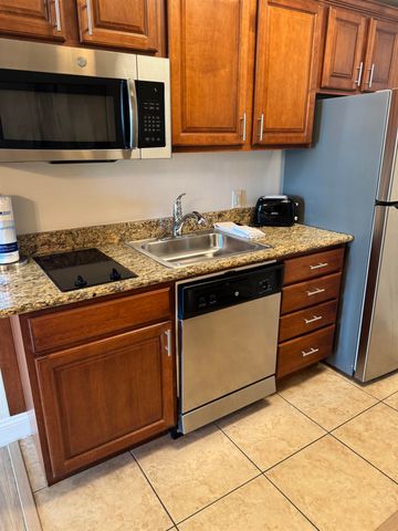 415 South Ocean Blvd., Myrtle Beach, SC 29577