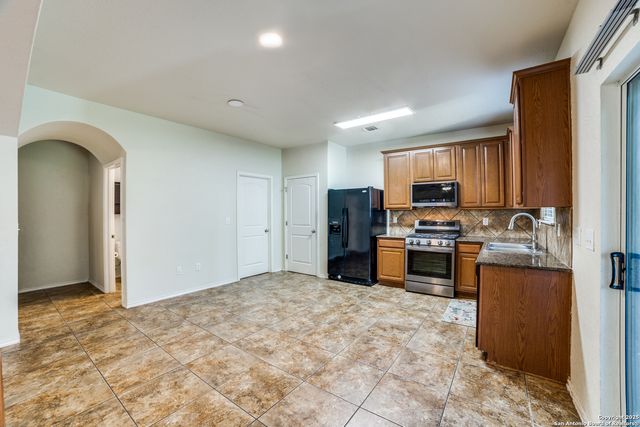 10713 Gemsbuck Lodge, San Antonio, TX 78245