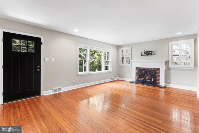 707 CONSHOHOCKEN STATE RD, Bala Cynwyd, PA 19004