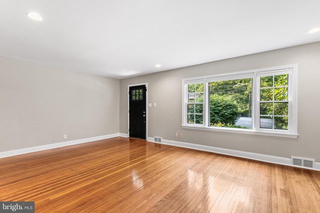 707 CONSHOHOCKEN STATE RD, Bala Cynwyd, PA 19004