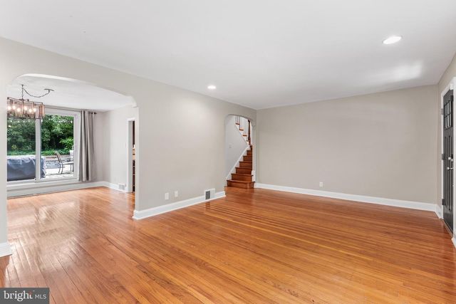 707 CONSHOHOCKEN STATE RD, Bala Cynwyd, PA 19004