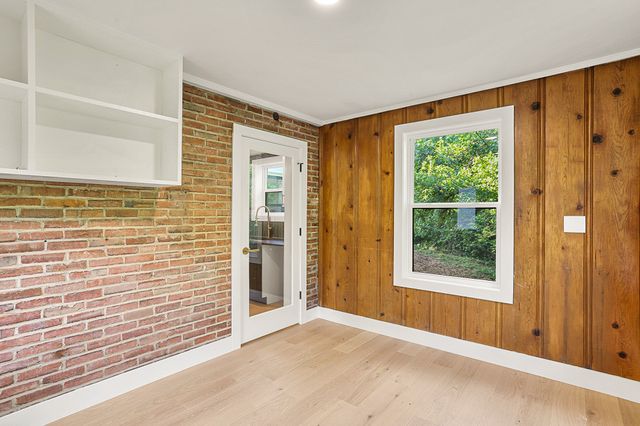 1230 Ardee Ave, Nashville, TN 37216