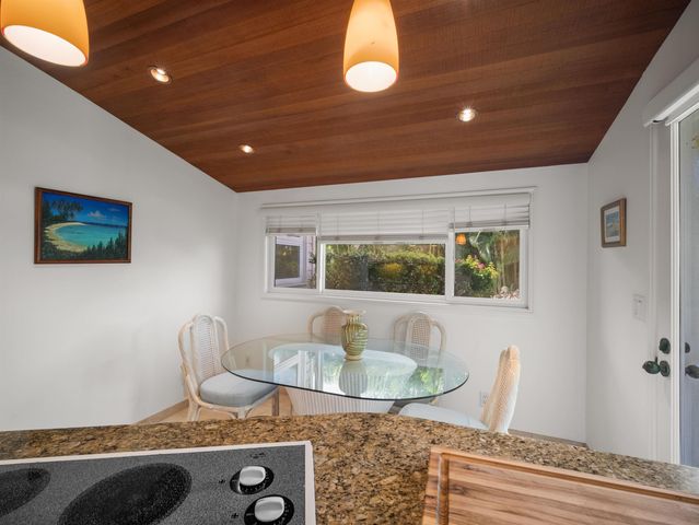 212 E Ikea Kai Pl, Kihei, HI 96753