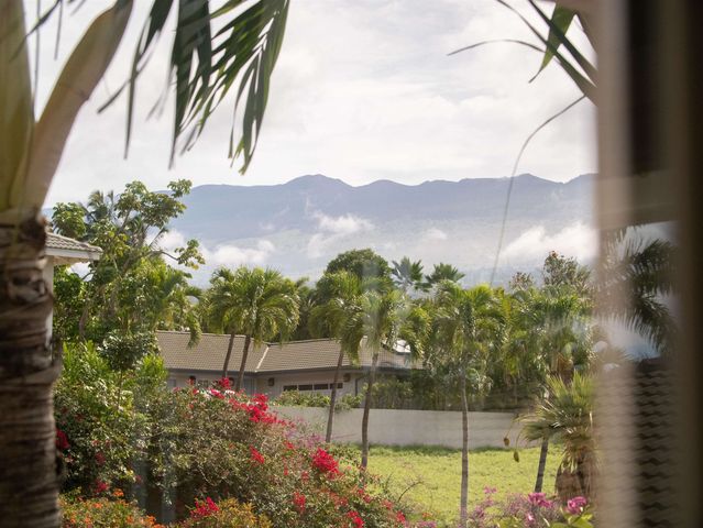 212 E Ikea Kai Pl, Kihei, HI 96753