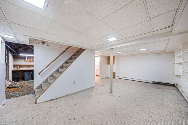 41 Brookside Court, Copiague, NY 11726