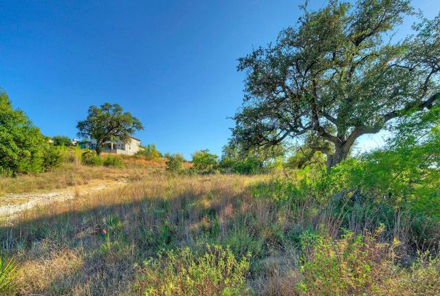 5003 Weletka DR, Austin, TX 78734