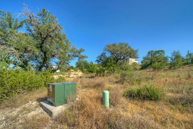 5003 Weletka DR, Austin, TX 78734