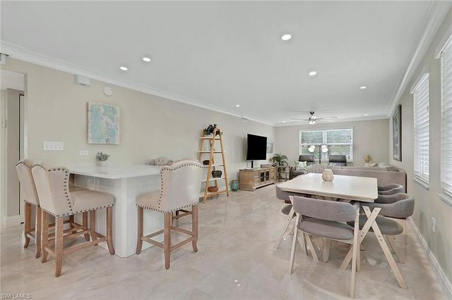 642 12th AVE S, Naples, FL 34102