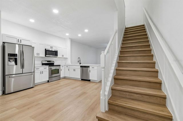 4911 BARNSTEAD DRIVE, Riverview, FL 33578