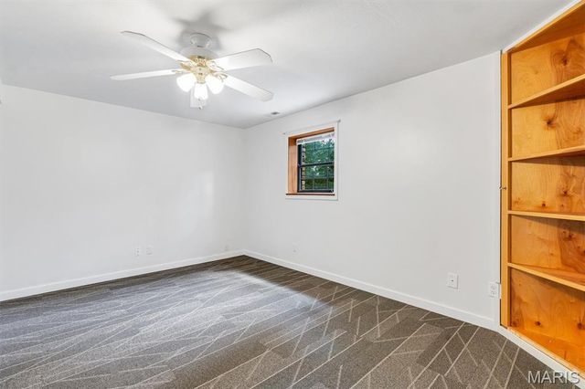 9733 Fall Ridge Trail, Sunset Hills, MO 63127