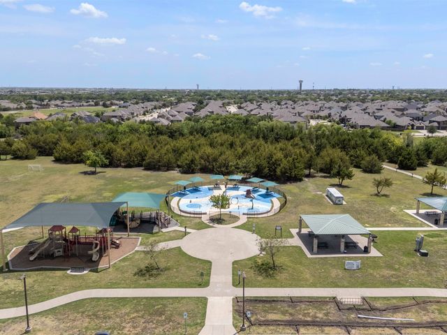 942 Lawless Lane, Fate, TX 75087