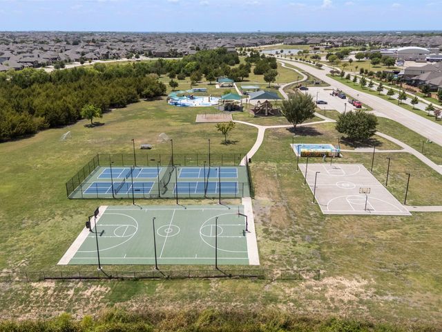 942 Lawless Lane, Fate, TX 75087