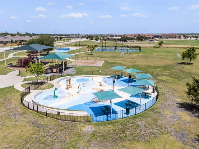 942 Lawless Lane, Fate, TX 75087