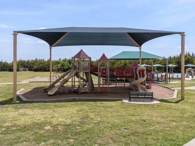 942 Lawless Lane, Fate, TX 75087