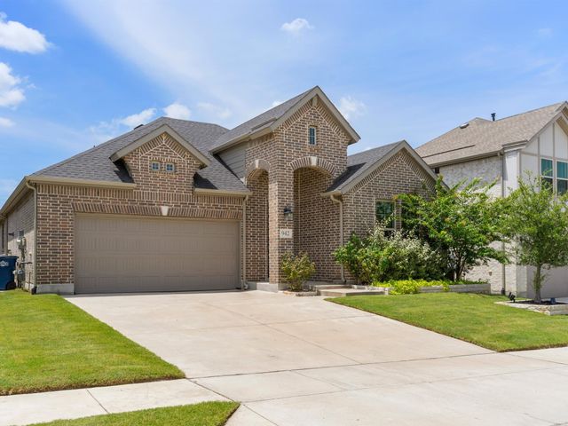 942 Lawless Lane, Fate, TX 75087