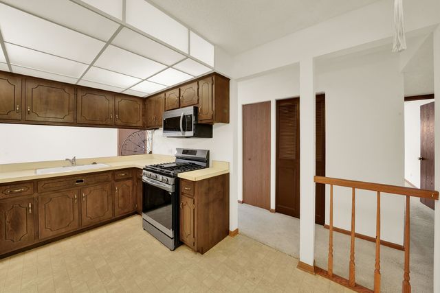 10351 Menard Avenue 322, Oak Lawn, IL 60453