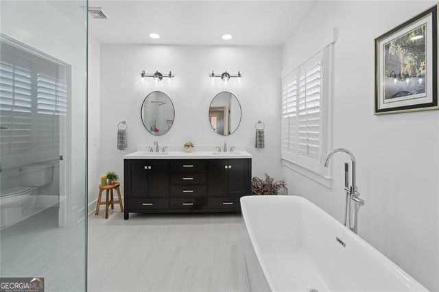 1114 River Vista Drive, Atlanta, GA 30339