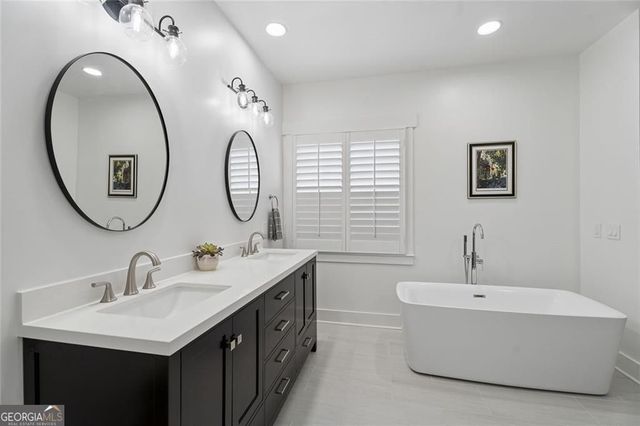 1114 River Vista Drive, Atlanta, GA 30339