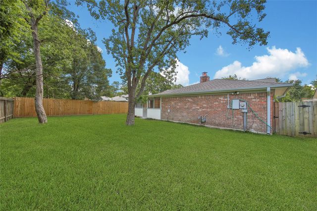 807 Richvale Lane, Houston, TX 77062
